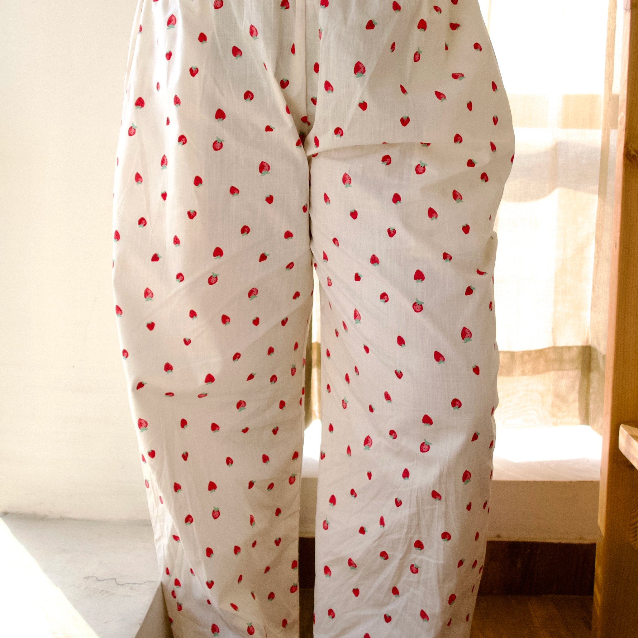 strawberry pant