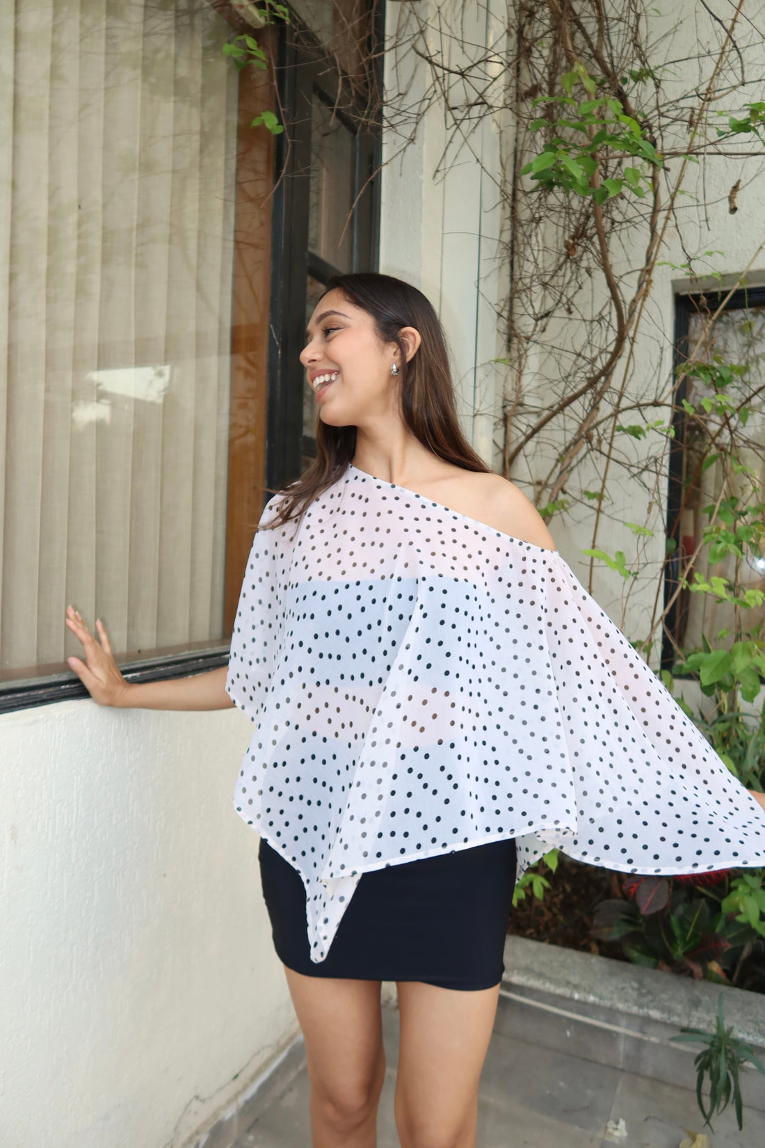 Tara small polka dot cape